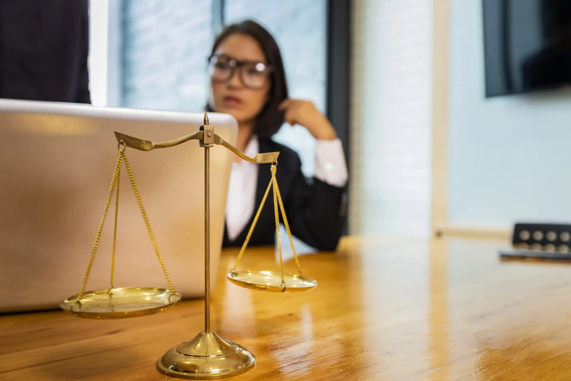 How EH Mediation Helps You Make Informed and Cost-Effective Decisions Bracknell